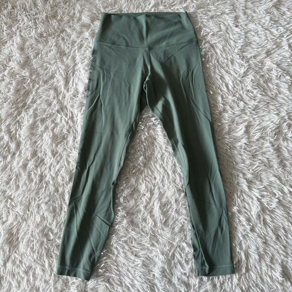 Lululemon Align Matching Set with Top and Leggings in green Size 6/8 - Picture 4 of 8